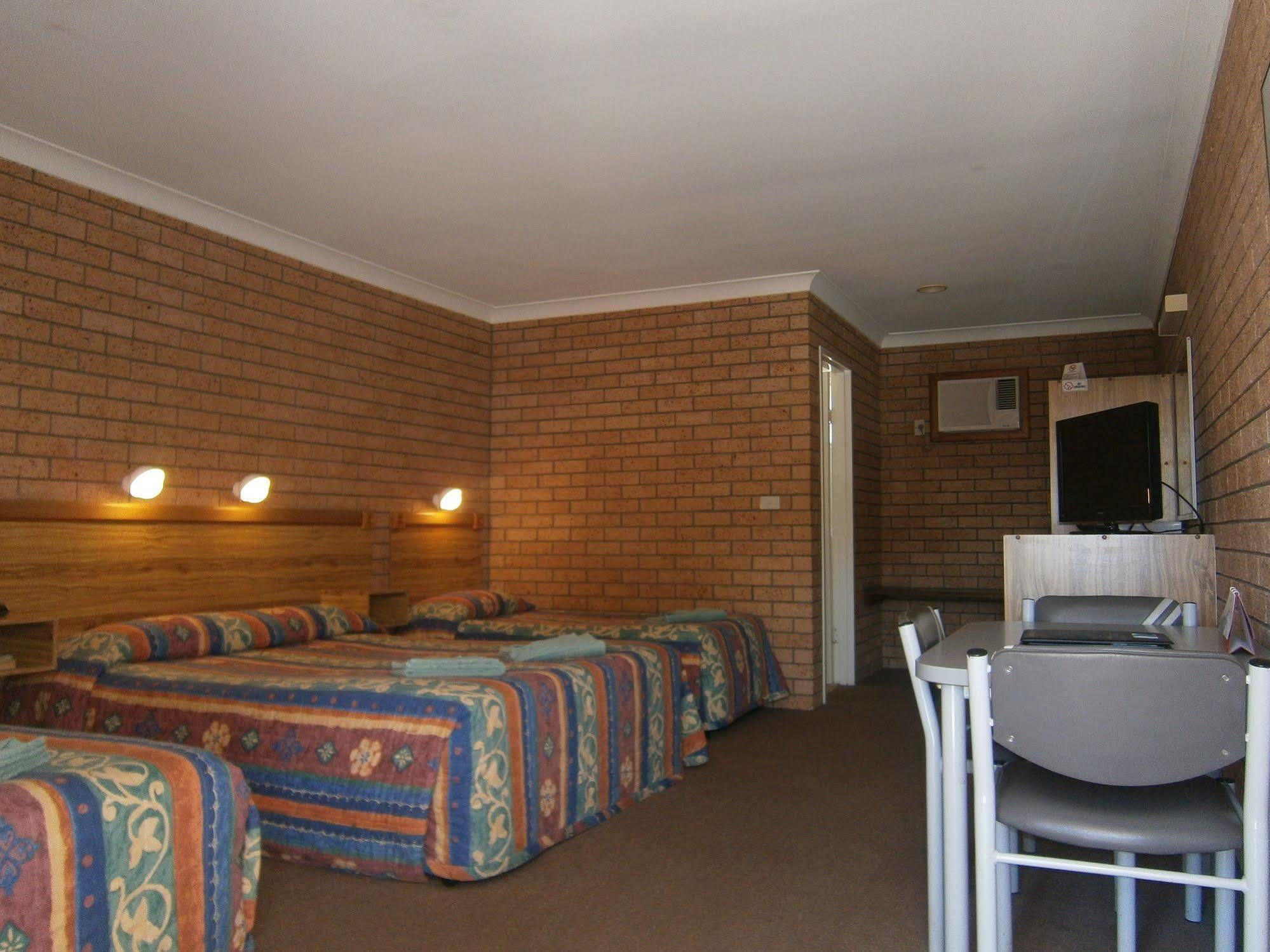 Aaron Inn Motel Narrabri Zewnętrze zdjęcie